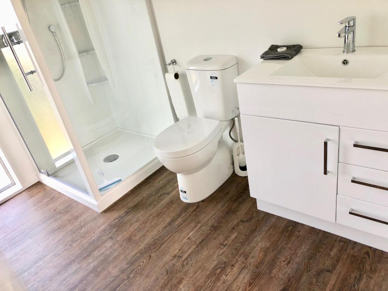 Otaki Beachfront Getaway ภายนอก รูปภาพ